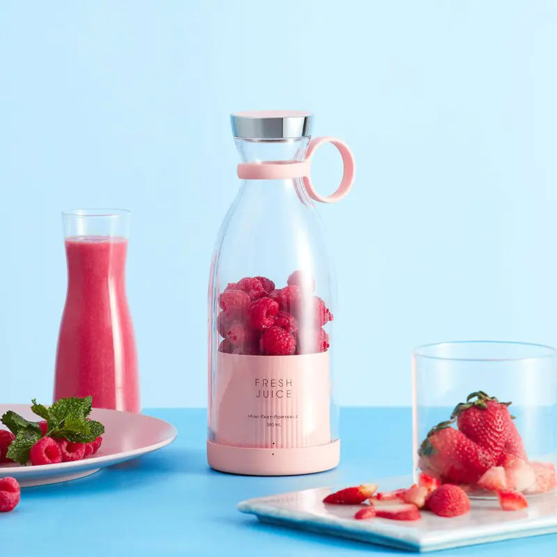 Portable Blender for Shakes and Smoothies | Fresh Juicer Personal Blender | USB Rechargeable Mini blender | On The Go Blender for Sports, Travel & Office